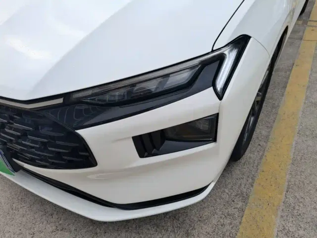 Ford Mondeo — Фото автомобиля 23