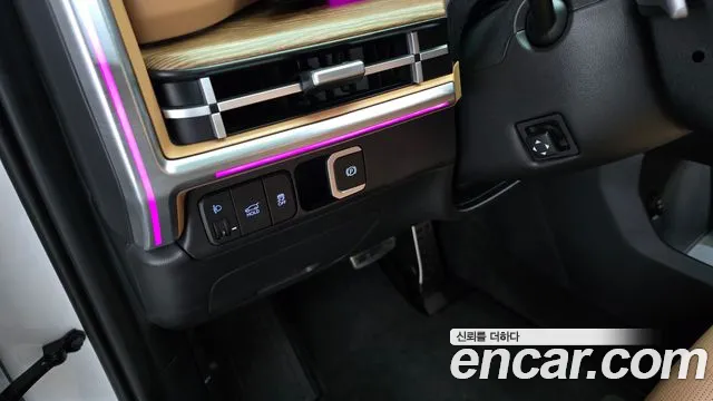 Hyundai Santafe — Фото автомобиля 18