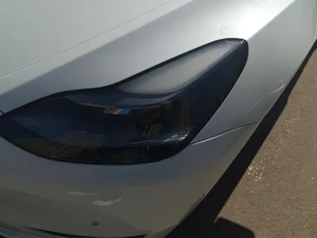 Tesla Model Y — Фото автомобиля 5