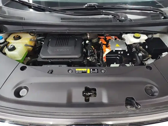 GAC Trumpchi E9 — Фото автомобиля 19
