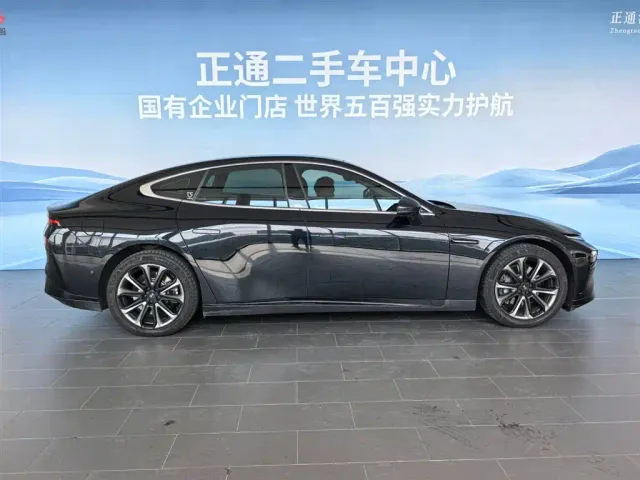 Xpeng P7 — Фото автомобиля 4