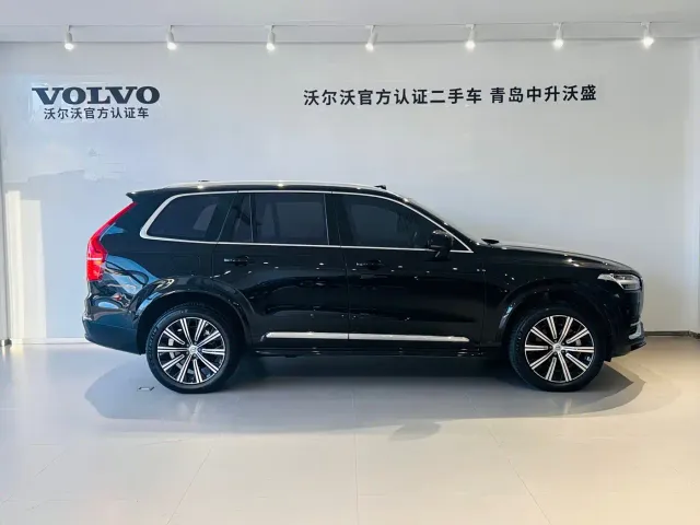 Volvo XC90 — Фото автомобиля 4
