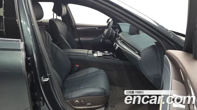 Genesis G80 Бензин 2.5 турбо AWD — Фото автомобиля 8