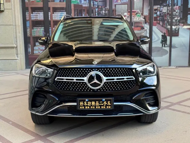 Mercedes-Benz GLE-Class — Фото автомобиля 2