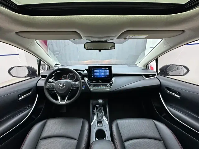 Toyota Corolla — Фото автомобиля 11