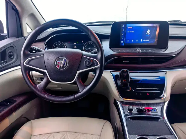 Buick GL8 — Фото автомобиля 6