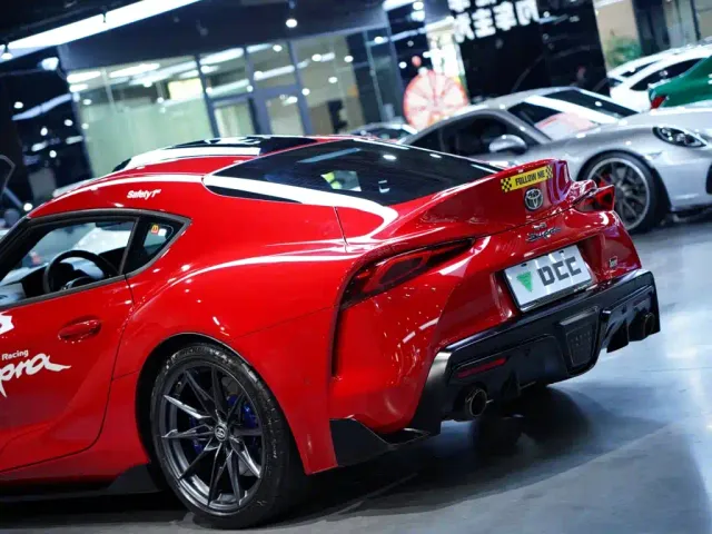 Toyota Supra — Фото автомобиля 7