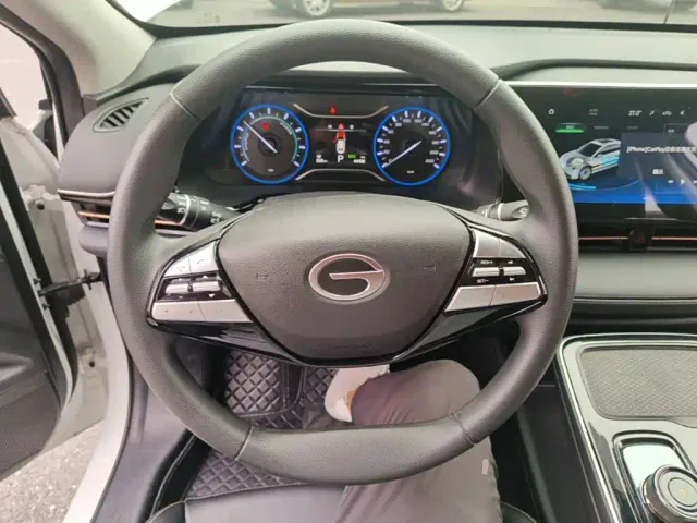 GAC Aion S Plus — Фото автомобиля 10