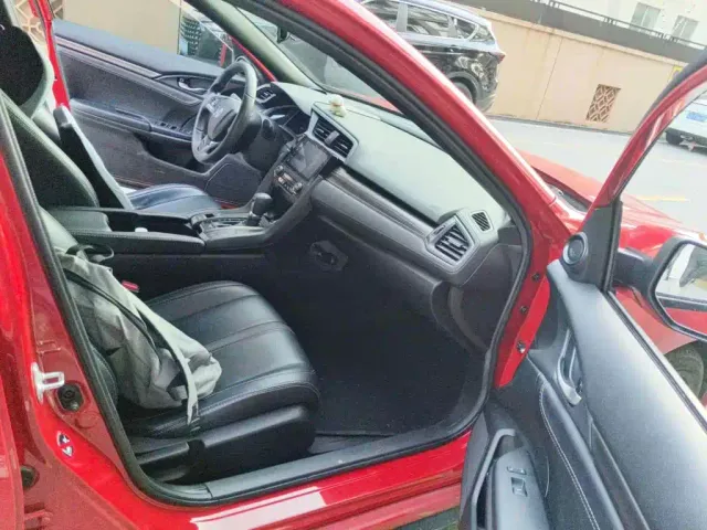 Honda Civic — Фото автомобиля 13