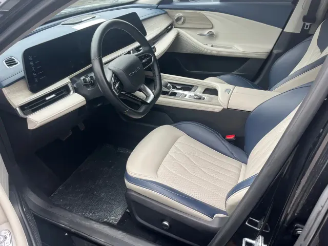 Chery Arrizo 8 — Фото автомобиля 10