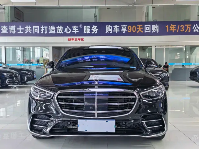 Mercedes-Benz S-Class — Фото автомобиля 2