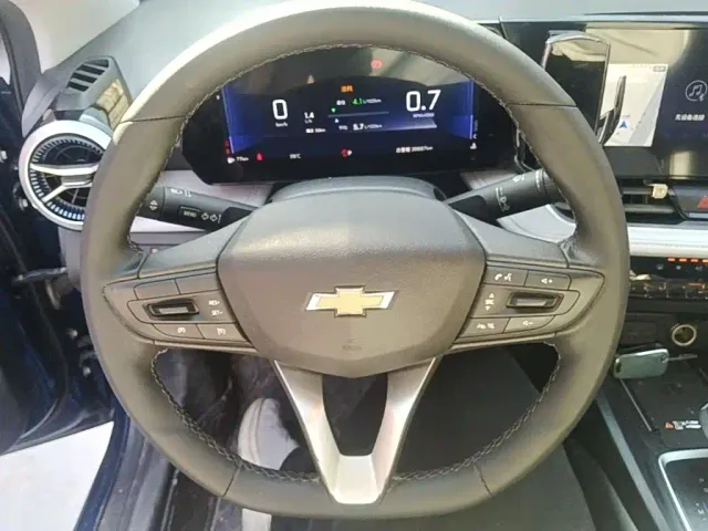 Chevrolet Monza — Фото автомобиля 10