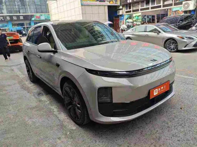 Фотография автомобиля — Li Auto L6