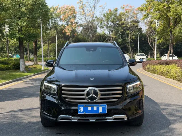 Mercedes-Benz GLB-Class — Фото автомобиля 2