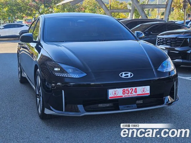 Hyundai Ioniq 6 — Фото автомобиля 2