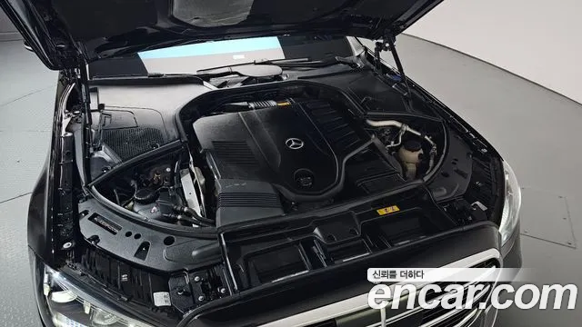 Mercedes-Benz S-Class W223 — Фото автомобиля 5