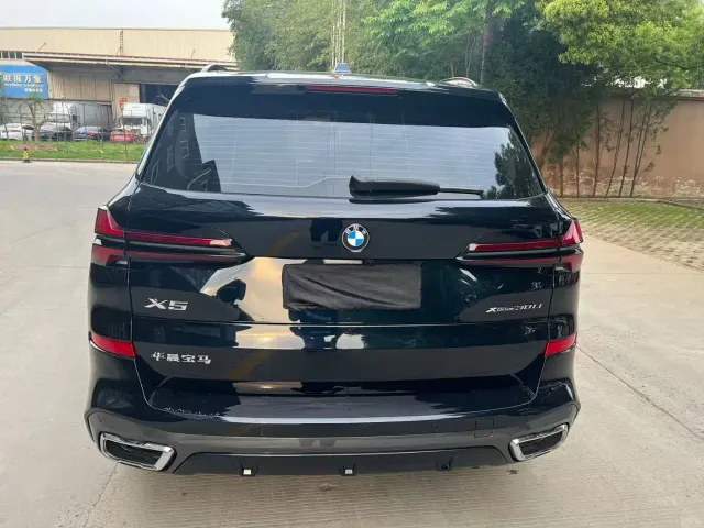 BMW X5 — Фото автомобиля 7