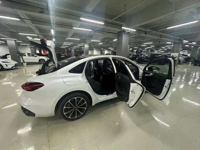 Audi A5L — Фото автомобиля 8