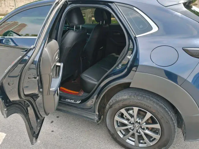 Mazda CX-30 — Фото автомобиля 7