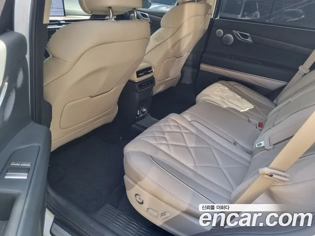Genesis GV80 — Фото автомобиля 11