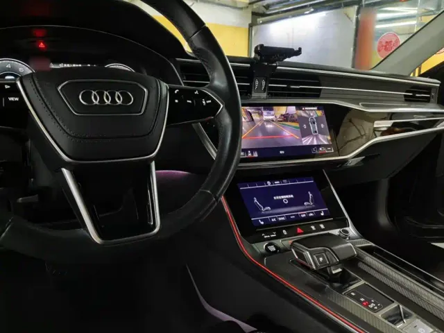 Audi A6L — Фото автомобиля 6