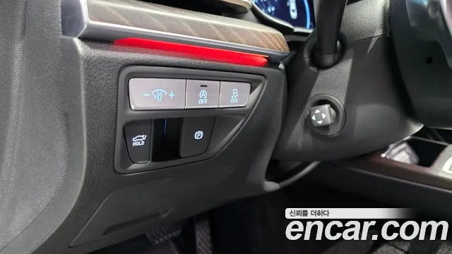 Genesis G80 — Фото автомобиля 12