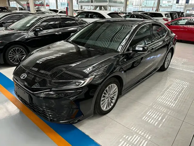 Фотография автомобиля — Toyota Camry