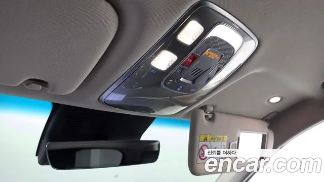 Genesis GV70 — Фото автомобиля 27