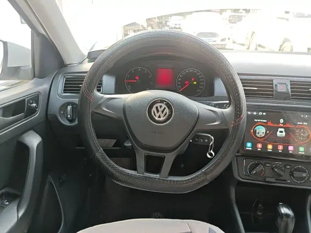 Volkswagen Santana — Фото автомобиля 10