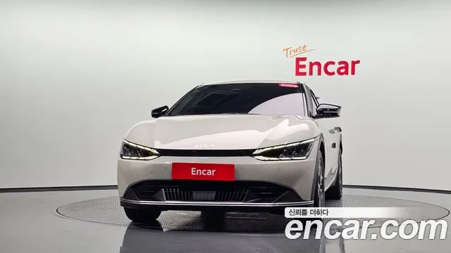 Kia EV6 — Фото автомобиля 3