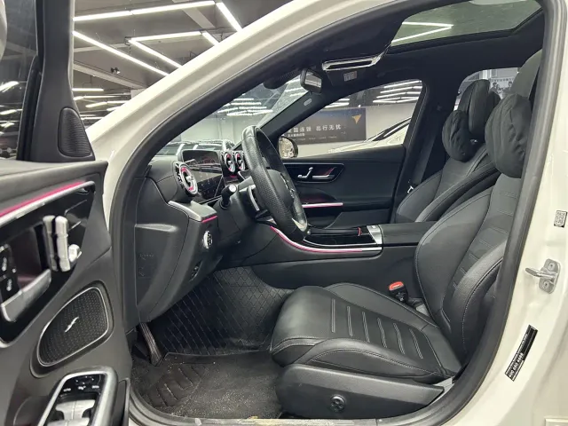 Mercedes-Benz C-Class — Фото автомобиля 7