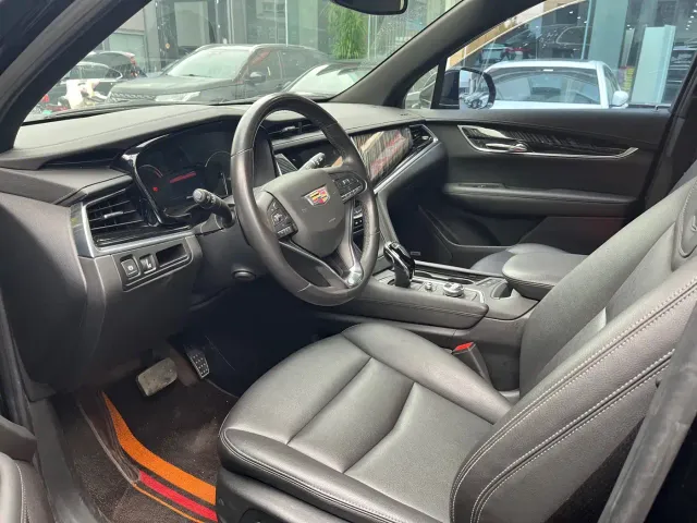 Cadillac XT6 — Фото автомобиля 4