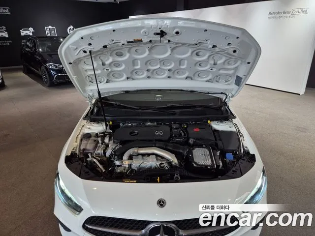 Mercedes-Benz A-Class W177 — Фото автомобиля 6