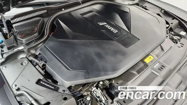 BMW i5 G60 — Фото автомобиля 9