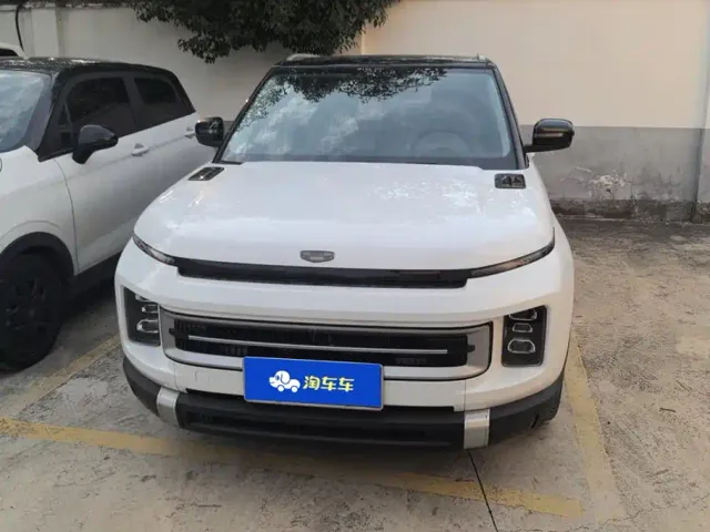 Geely ICON — Фото автомобиля 2