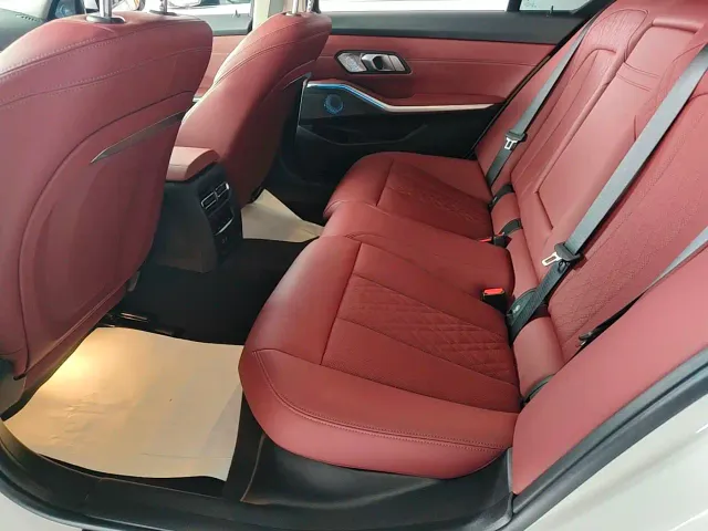 BMW i3 — Фото автомобиля 6