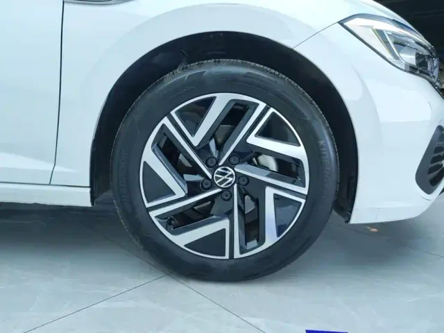 Volkswagen Sagitar — Фото автомобиля 6