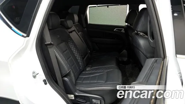 KG_Mobility_Ssangyong Rexton All Rexton Дизель 2.2 4WD — Фото автомобиля 12