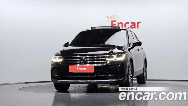 Volkswagen Tiguan — Фото автомобиля 3