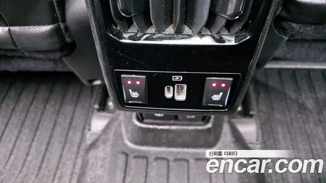 Jeep Compass — Фото автомобиля 18