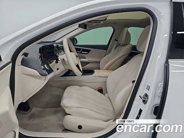 Mercedes-Benz E-Class W214 — Фото автомобиля 12