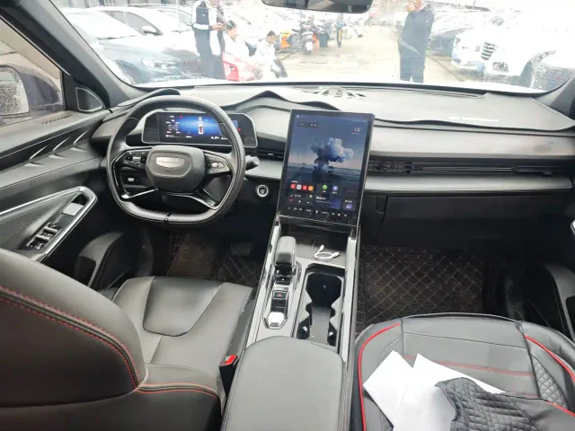 Geely Boyue — Фото автомобиля 6