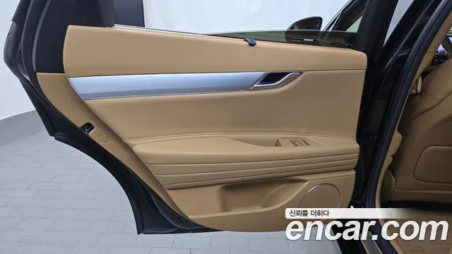 Genesis G80 Бензин 2.5 турбо AWD — Фото автомобиля 24