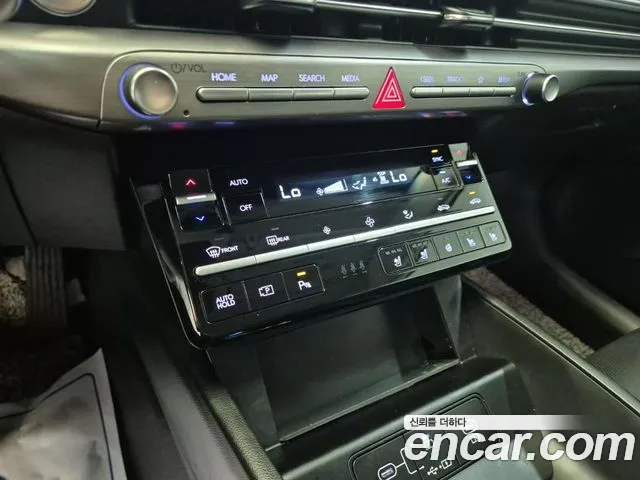 Hyundai Grandeur GN7 — Фото автомобиля 17
