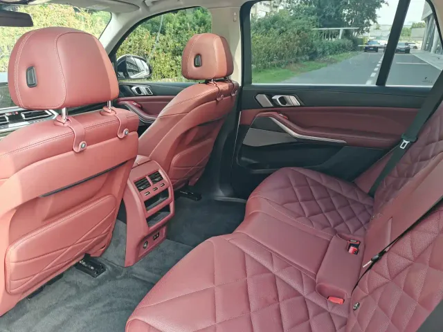 BMW X5 — Фото автомобиля 12