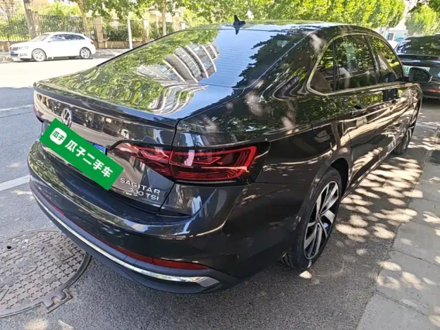 Volkswagen Sagitar — Фото автомобиля 6