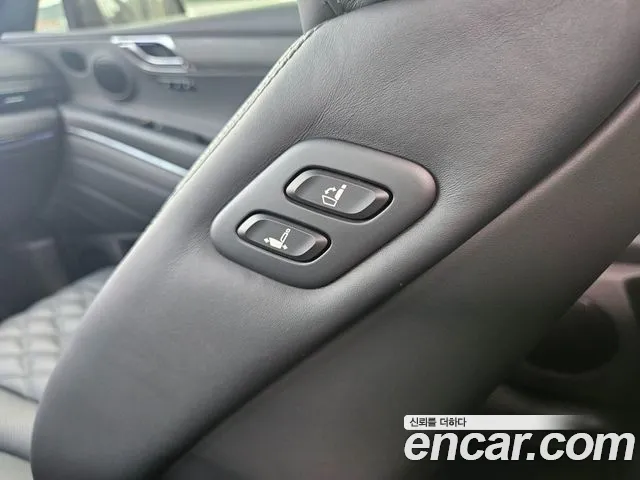 Genesis GV80 — Фото автомобиля 15