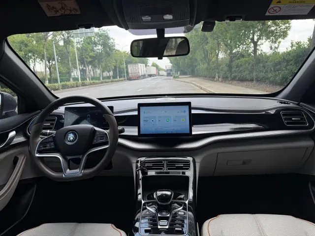 BYD Qin PLUS 2024 Glory Edition EV 510KM Leading — Фото автомобиля 12