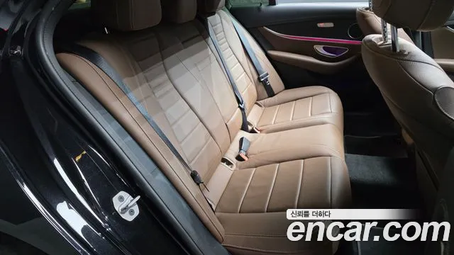 Mercedes-Benz E-Class W213 — Фото автомобиля 17