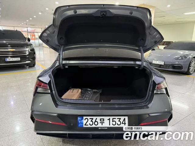 Hyundai Avante CN7 — Фото автомобиля 18